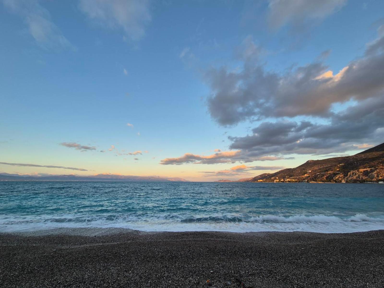Captain'S Home Loutraki Buitenkant foto